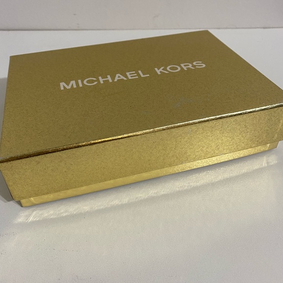 NWT MK Belt Bag - Picture 5 of 5